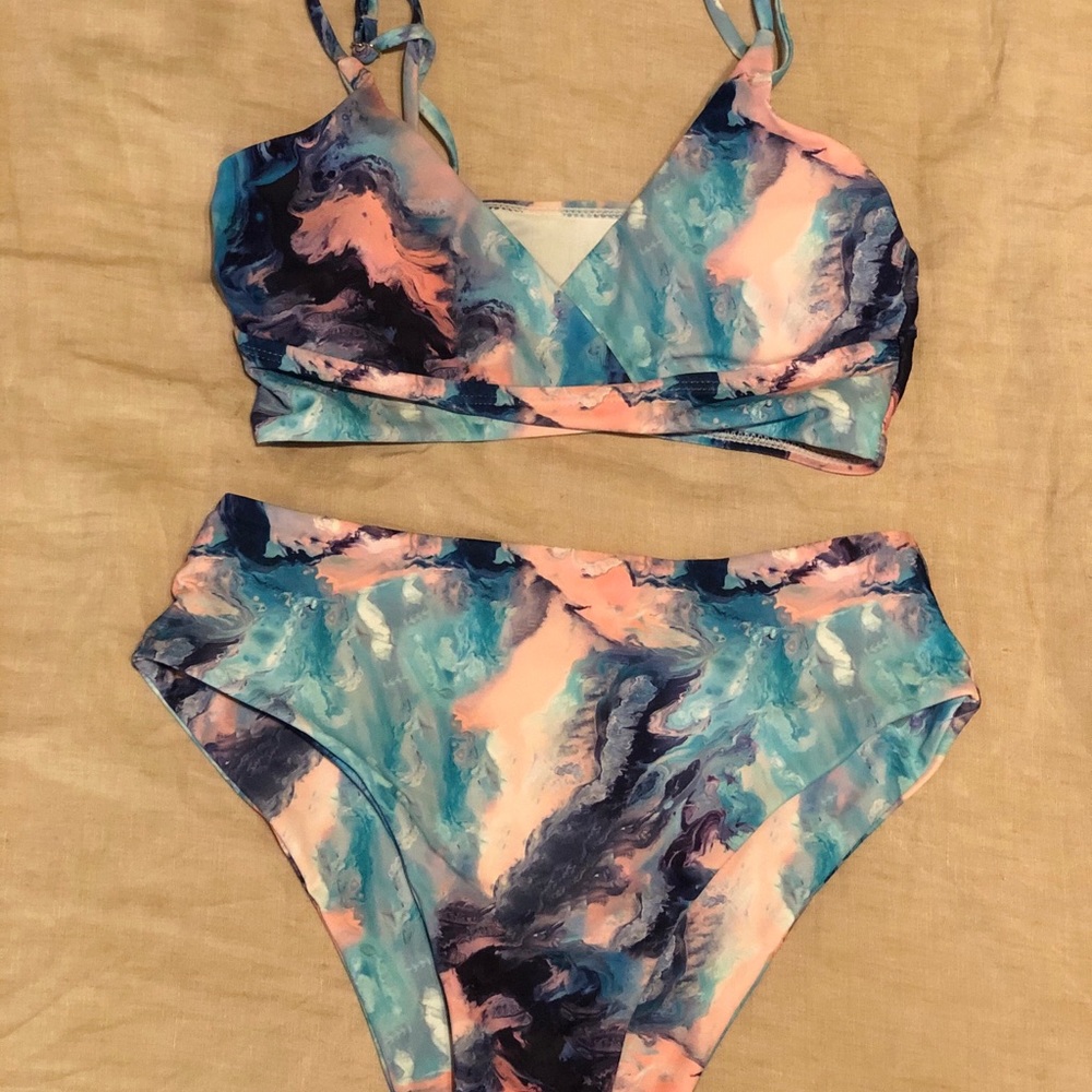 Never worn two piece watercolor bikini